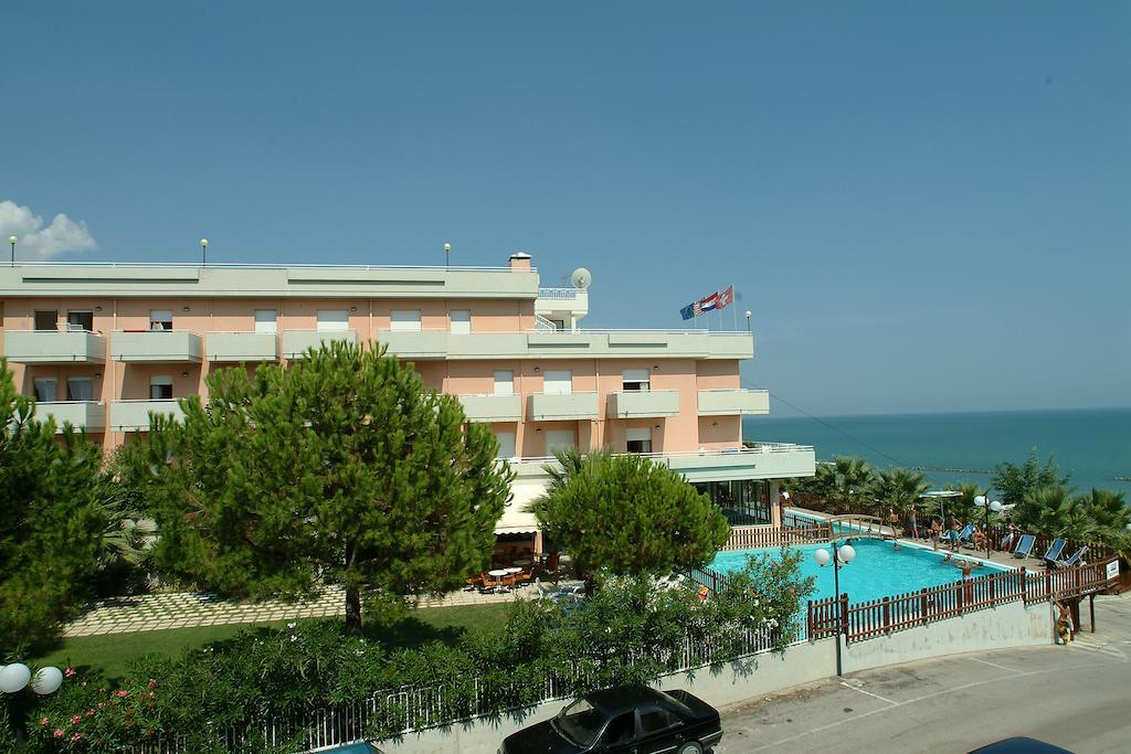 Residence Azzurro Massignano Room photo