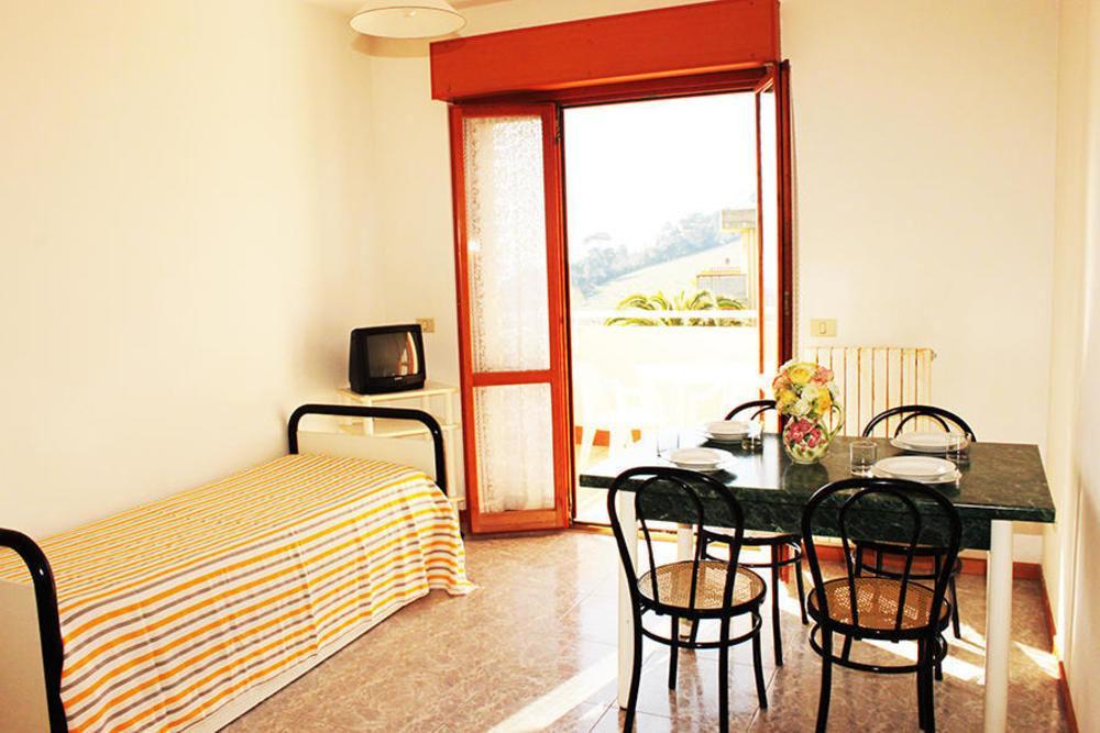 Residence Azzurro Massignano Exterior photo